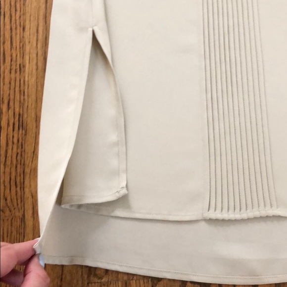 Theory tan silk tunic size small - Picture 4 of 7